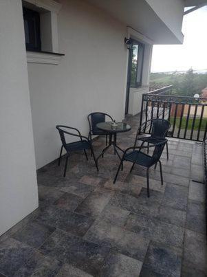Bed and Breakfast Casa Leahu Baile 1 Mai Exterior foto